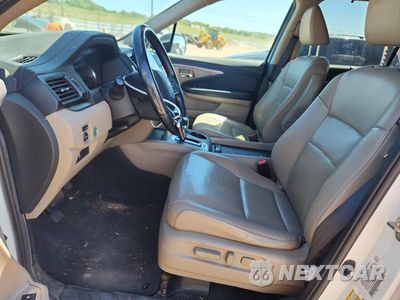 Zdjęcie 7 z 13 samochodu: 2020 HONDA PILOT EXL VIN:5FNYF6H54LB058509 - miniatura