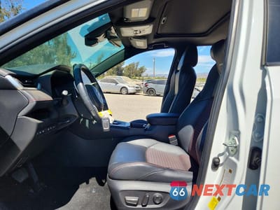 Zdjęcie 7 z 13 samochodu: 2023 TOYOTA RAV4 PRIME XSE VIN:JTMEB3FV7PD155328 - miniatura
