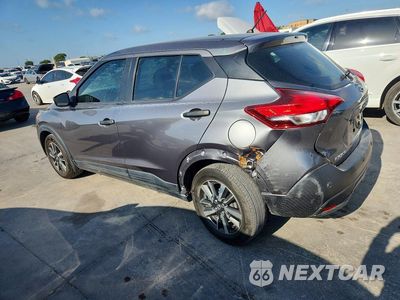 Drugie zdjęcie samochodu z przodu: 2020 NISSAN KICKS S VIN:3N1CP5BV7LL505977 - miniatura