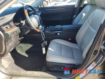 Zdjęcie 7 z 12 samochodu: 2015 LEXUS ES 350 VIN:JTHBK1GG8F2158657 - miniatura