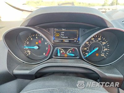 Zdjęcie 9 z 13 samochodu: 2017 FORD ESCAPE SE VIN:1FMCU9GD5HUC44760 - miniatura