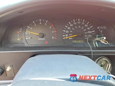 Zdjęcie 9 z 13 samochodu: 2000 TOYOTA TACOMA BASE VIN:4TAVL52N7YZ642690 - miniatura