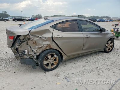 Trzecie zdjęcie samochodu z tyłu: 2013 HYUNDAI ELANTRA GLS VIN:5NPDH4AE8DH416852 - miniatura