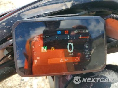 Zdjęcie 7 z 9 samochodu: 2025 HONDA CMX1100 D2 VIN:JH2SC87G1SK000380 - miniatura