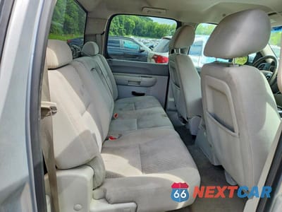 Zdjęcie 10 z 12 samochodu: 2013 CHEVROLET SILVERADO K1500 LT VIN:3GCPKSE70DG172444 - miniatura