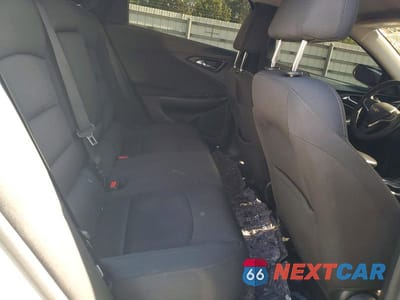 Zdjęcie 10 z 12 samochodu: 2018 CHEVROLET MALIBU LS VIN:1G1ZB5ST5JF214625 - miniatura