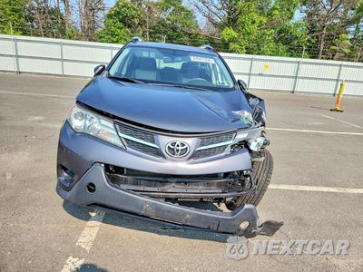 Piąte zdjęcie samochodu w środku: 2014 TOYOTA RAV4 LE VIN:JTMBFREV3EJ010202 - miniatura