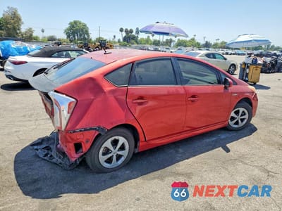 Trzecie zdjęcie samochodu z tyłu: 2012 TOYOTA PRIUS THREE VIN:JTDKN3DUXC5392355 - miniatura