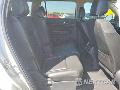 Zdjęcie 10 z 12 samochodu: 2018 VOLKSWAGEN ATLAS SE VIN:1V2PR2CA2JC574750 - miniatura