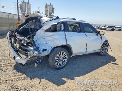 Trzecie zdjęcie samochodu z tyłu: 2024 TOYOTA HIGHLANDER PLATINUM VIN:5TDKDRAH7RS052712 - miniatura