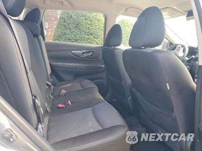 Zdjęcie 11 z 13 samochodu: 2019 NISSAN ROGUE SV VIN:JN8AT2MT5KW267862 - miniatura