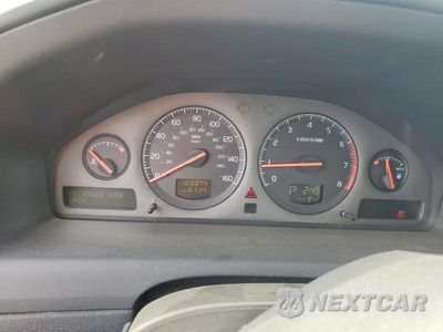Zdjęcie 9 z 12 samochodu: 2001 VOLVO V70 XC VIN:YV1SZ58DX11033662 - miniatura
