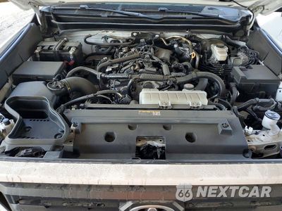 Zdjęcie 11 z 12 samochodu: 2025 TOYOTA TACOMA SR5 VIN:3TMLB5JN7SM110705 - miniatura
