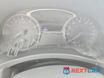 Zdjęcie 9 z 13 samochodu: 2020 NISSAN PATHFINDER S VIN:5N1DR2AN9LC624424 - miniatura