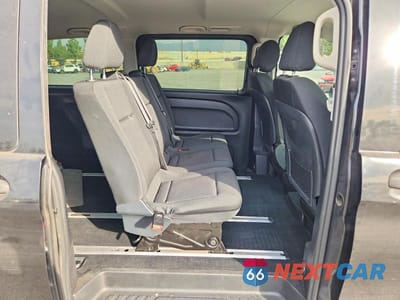 Zdjęcie 11 z 13 samochodu: 2018 MERCEDES-BENZ METRIS VIN:WD4PG2EE4J3479698 - miniatura