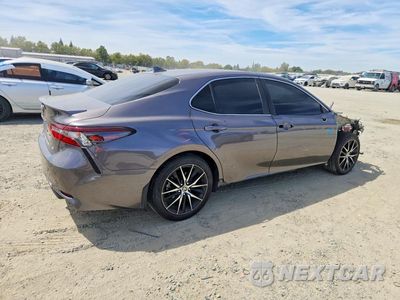 Trzecie zdjęcie samochodu z tyłu: 2022 TOYOTA CAMRY SE VIN:4T1G11AK0NU680544 - miniatura