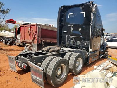 Trzecie zdjęcie samochodu z tyłu: 2020 KENWORTH CONSTRUCTI - SEMI TRUCK VIN:1XKYD49X6LJ344806 - miniatura
