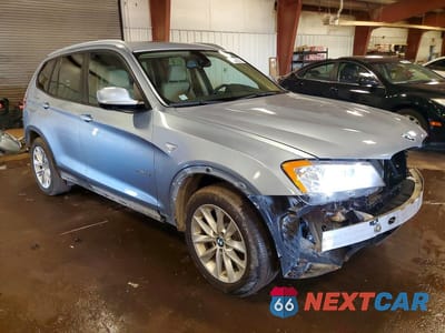 Czwarte zdjęcie samochodu z boku: 2013 BMW X3 XDRIVE28I VIN:5UXWX9C55D0A08801 - miniatura
