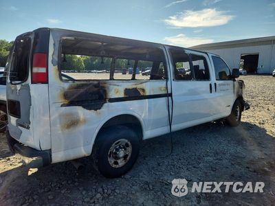 Trzecie zdjęcie samochodu z tyłu: 2006 CHEVROLET EXPRESS G3500 VIN:1GAHG39U061256107 - miniatura