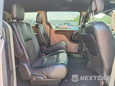 Zdjęcie 11 z 13 samochodu: 2019 DODGE GRAND CARAVAN SXT VIN:2C4RDGCG3KR798001 - miniatura