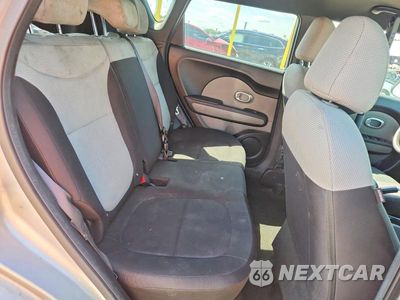Zdjęcie 11 z 13 samochodu: 2018 KIA SOUL BASE VIN:KNDJN2A23J7618021 - miniatura