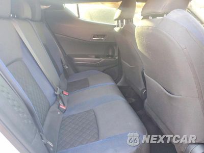 Zdjęcie 10 z 12 samochodu: 2020 TOYOTA C-HR XLE VIN:NMTKHMBXXLR114106 - miniatura