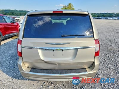 Zdjęcie 6 z 13 samochodu: 2013 CHRYSLER TOWN & COUNTRY TOURING L VIN:2C4RC1CG6DR723036 - miniatura