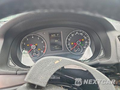 Zdjęcie 9 z 12 samochodu: 2015 VOLKSWAGEN PASSAT S VIN:1VWAT7A38FC063428 - miniatura