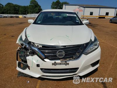 Piąte zdjęcie samochodu w środku: 2017 NISSAN ALTIMA 2.5 SV VIN:1N4AL3AP0HC490738 - miniatura