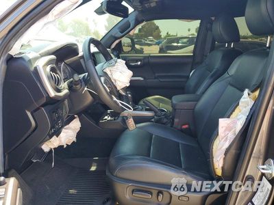 Zdjęcie 7 z 13 samochodu: 2023 TOYOTA TACOMA LIMITED VIN:3TYGZ5AN6PT111174 - miniatura