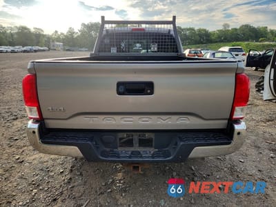 Zdjęcie 6 z 12 samochodu: 2016 TOYOTA TACOMA SR5 VIN:5TFSX5EN3GX043917 - miniatura