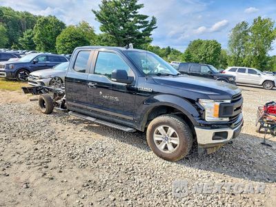 Czwarte zdjęcie samochodu z boku: 2020 FORD F150 SUPER CAB VIN:1FTEX1EB5LFB37227 - miniatura