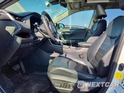 Zdjęcie 7 z 13 samochodu: 2019 TOYOTA RAV4 LIMITED VIN:JTMN1RFV2KD506192 - miniatura