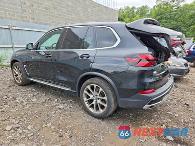 Drugie zdjęcie samochodu z przodu: 2024 BMW X5 XDRIVE40I VIN:5UX23EU03R9V28940 - miniatura
