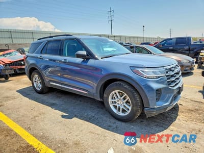 Czwarte zdjęcie samochodu z boku: 2025 FORD EXPLORER ACTIVE VIN:1FMUK8DH0SGC15670 - miniatura