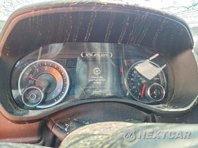 Zdjęcie 9 z 12 samochodu: 2019 RAM 1500 BIG HORN/LONE STAR VIN:1C6SRFBT3KN772093 - miniatura