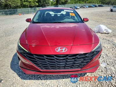 Piąte zdjęcie samochodu w środku: 2023 HYUNDAI ELANTRA BLUE VIN:KMHLM4AJ7PU077513 - miniatura