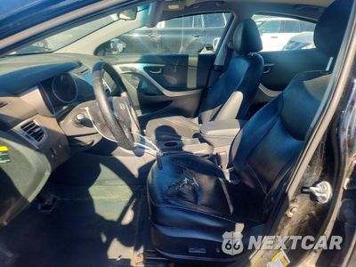 Zdjęcie 7 z 13 samochodu: 2013 HYUNDAI ELANTRA LIMITED VIN:KMHDH4AE7DU763851 - miniatura