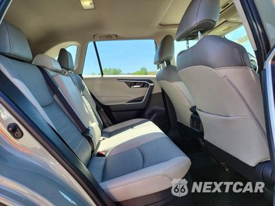 Zdjęcie 11 z 13 samochodu: 2023 TOYOTA RAV4 XLE PREMIUM VIN:JTMB6RFV9PD542831 - miniatura