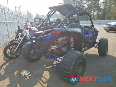 Czwarte zdjęcie samochodu z boku: 2019 POLARIS RZR UTILITY VEHICLE VIN:3NSVEL921KF789730 - miniatura