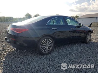 Trzecie zdjęcie samochodu z tyłu: 2022 MERCEDES-BENZ CLA 250 4MATIC VIN:W1K5J4HB0NN260012 - miniatura