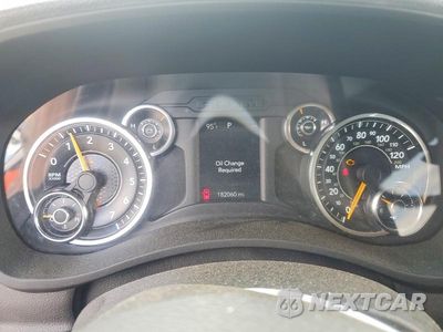 Zdjęcie 9 z 12 samochodu: 2019 RAM 2500 VIN:3C6UR5CJ8KG711959 - miniatura