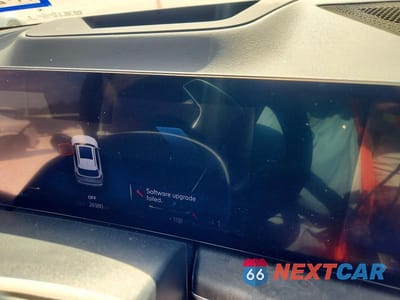 Zdjęcie 9 z 14 samochodu: 2025 BMW X5 XDRIVE50E VIN:5UX43EU02S9Y24174 - miniatura