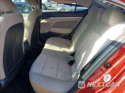 Zdjęcie 10 z 13 samochodu: 2019 HYUNDAI ELANTRA SEL VIN:5NPD84LF4KH464108 - miniatura