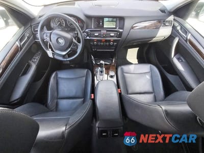 Zdjęcie 8 z 13 samochodu: 2017 BMW X3 XDRIVE35I VIN:5UXWX7C55H0U39890 - miniatura