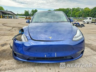 Piąte zdjęcie samochodu w środku: 2021 TESLA MODEL Y VIN:5YJYGDEE4MF297078 - miniatura
