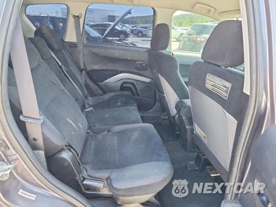 Zdjęcie 18 z 25 samochodu: 2007 MITSUBISHI OUTLANDER ES VIN:JA4MS31X37Z002463 - miniatura
