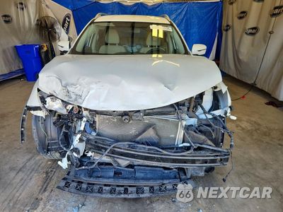 Piąte zdjęcie samochodu w środku: 2016 NISSAN ROGUE SV VIN:KNMAT2MT7GP666057 - miniatura