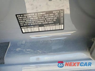 Zdjęcie 12 z 12 samochodu: 2023 VOLKSWAGEN GTI AUTOBAHN VIN:WVWWA7CD4PW212020 - miniatura