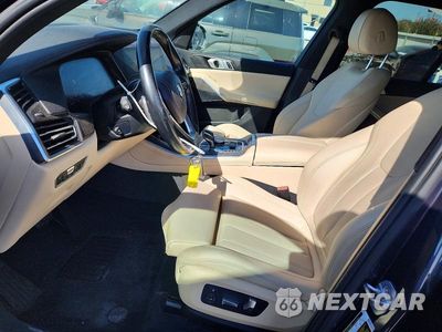 Zdjęcie 7 z 12 samochodu: 2019 BMW X5 XDRIVE40I VIN:5UXCR6C55KLL06513 - miniatura